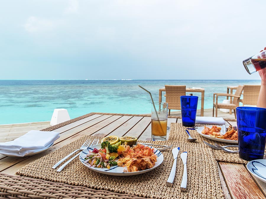 Dining by the beach